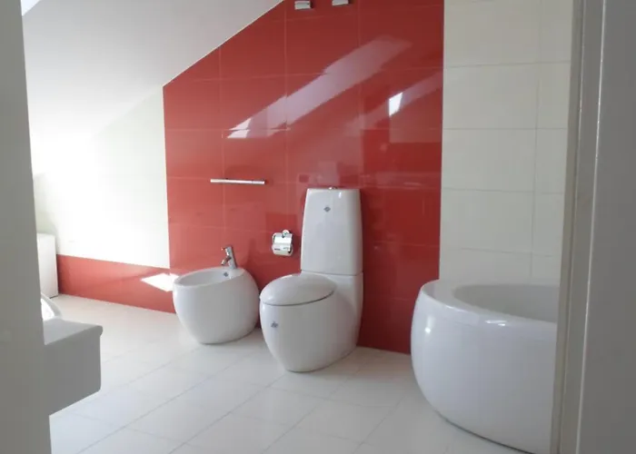 Old Town Luxury And Spacious Butas *