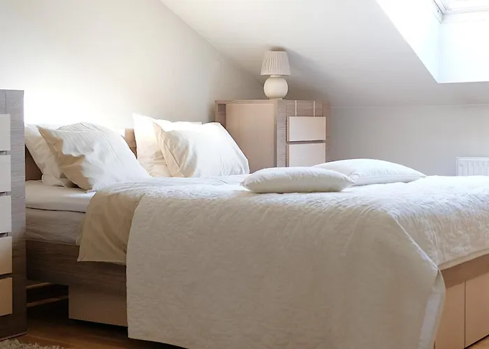 Butas Old Town Luxury And Spacious