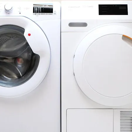 Old Town Luxury And Spacious