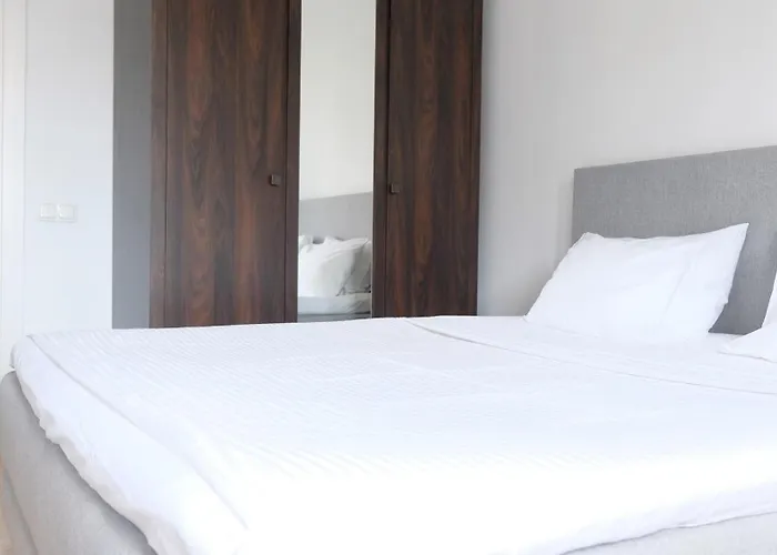 Old Town Luxury And Spacious *